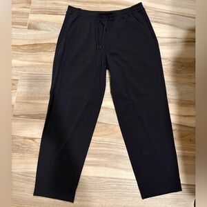 {lululemon} Women's Black Stretchy Joggers
